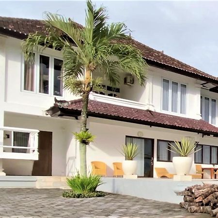 Medewi Manor Airsatang Exterior foto