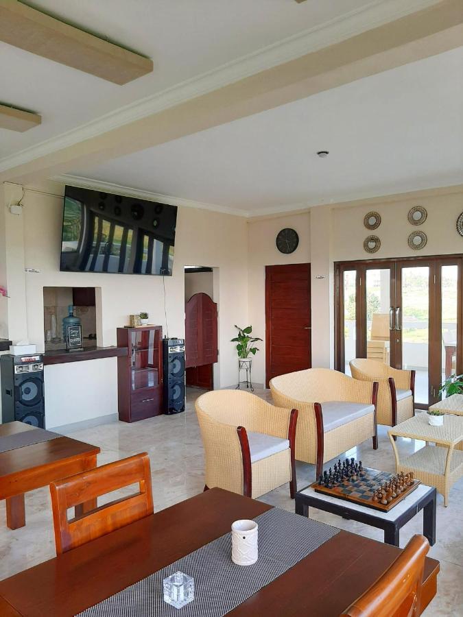 Medewi Manor Airsatang Exterior foto